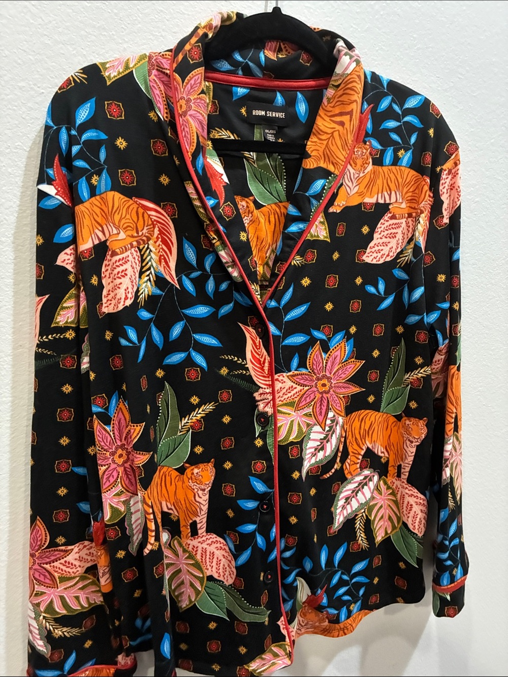 Room Service Black Floral & Tiger Print Pajama Top - Picture 6 of 8